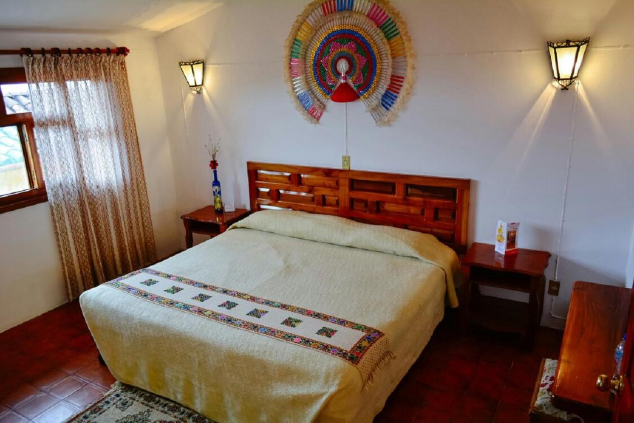 Meson Yohualichan Cuetzalán Bagian luar foto